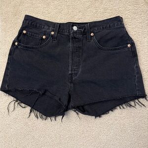 Levi’s 501 Black Denim Women Shorts. Size 30.